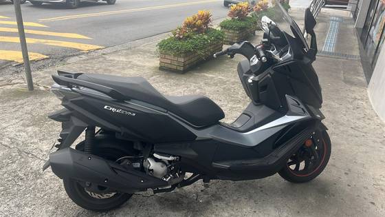 DAFRA CRUISYM 300 DAFRA CRUISYM 300